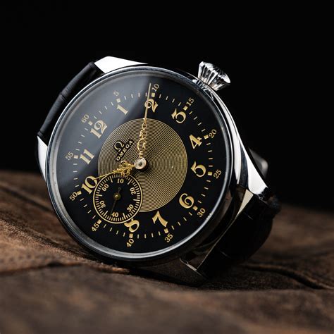 cool vintage watches for men.